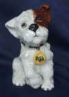 Pottery_-_Dog_Patch_Paw_up.jpg (5800 bytes)